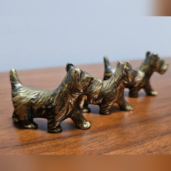 Set of 3 brass dog figurines - Picture 2 of 3